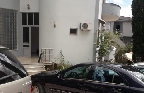 Gjirokaster Hotel | Hotel Kocollari