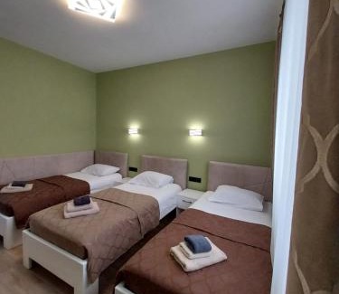 Dnipropetrovsk Oblast Hotel | Hotel Korona