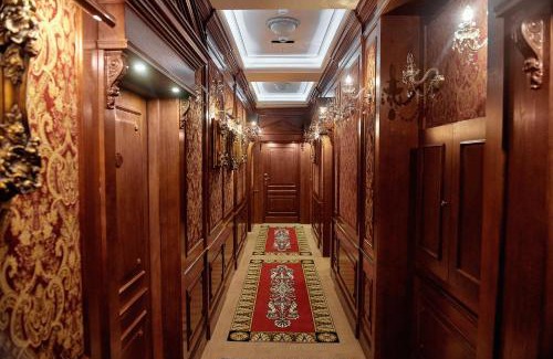 Zamosc Hotel | Hotel Koronny