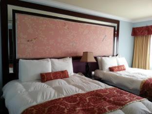 Wilshire Hotel | Hotel Koxie