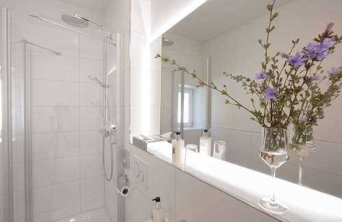 Neckargemuend Hotel | Hotel Kredell