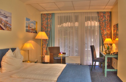 Wedel Hotel | Hotel Kreuzer