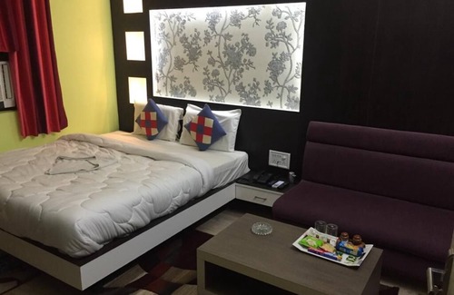 Lakhisarai Hotel | Hotel Krishna