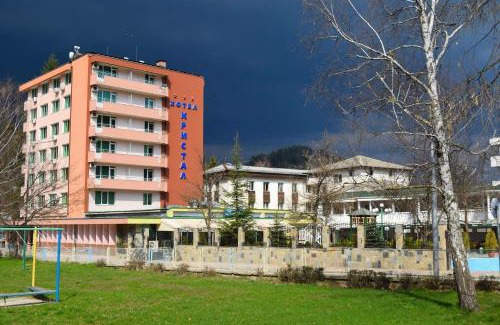 Zlatograd Hotel | Hotel Kristal