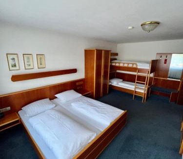 Neuenburg am Rhein Hotel | Hotel Krone