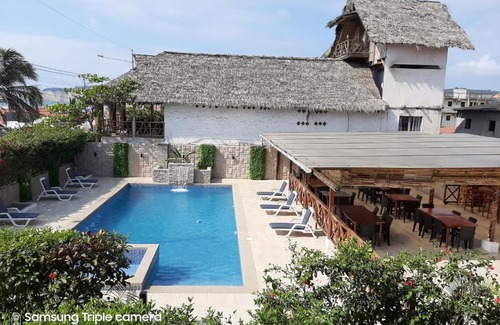 Canoa Hotel | Hotel La Vista