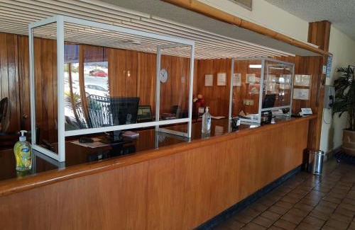Matehuala Hotel | Hotel Las Palmas Midway Inn
