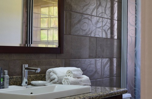Hillsborough Hotel | Hotel Laurena
