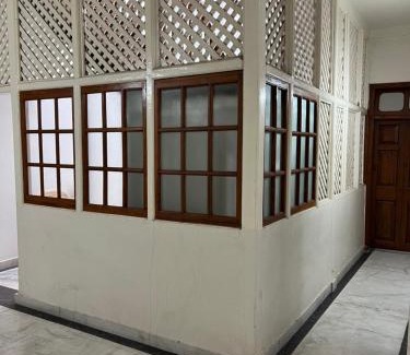 Central Pune Hotel | Hotel Laxminarayan Niwas