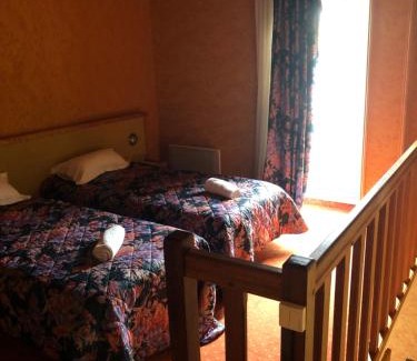 Pont-Audemer Hotel | Hotel Le Drakkar