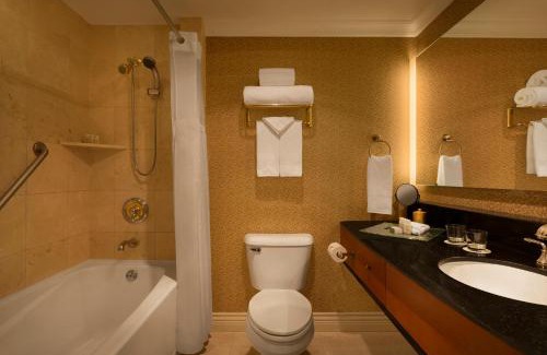 Central Hotel | Hotel Le Soleil by Executive Hotels