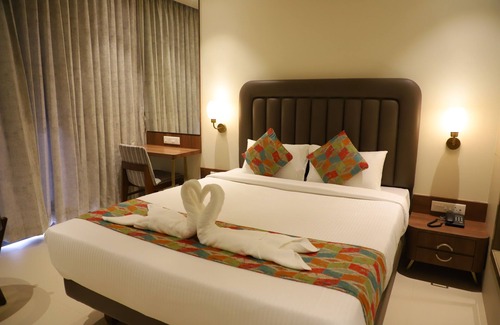 Nala Sopara Hotel | Hotel Le Vivanta