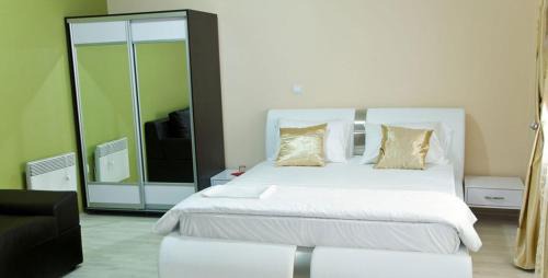 Kocani Hotel | Hotel Leder