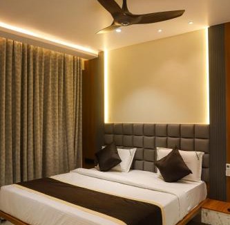 Dwaraka Nagar Hotel | Hotel Lemon Park