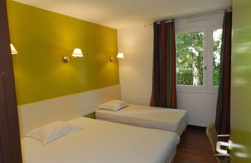 Arpajon-sur-Cere Hotel | Hotel Les Provinciales