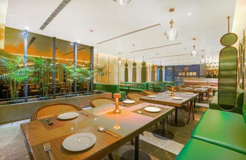 Ranjit Avenue Hotel | Hotel Levelup Signature
