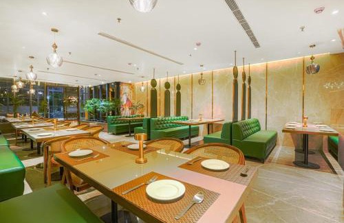 Ranjit Avenue Hotel | Hotel Levelup Signature