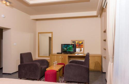 Tetovo Hotel | Hotel Lirak