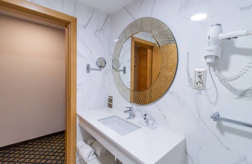 Batalha Hotel | Hotel Lis Batalha