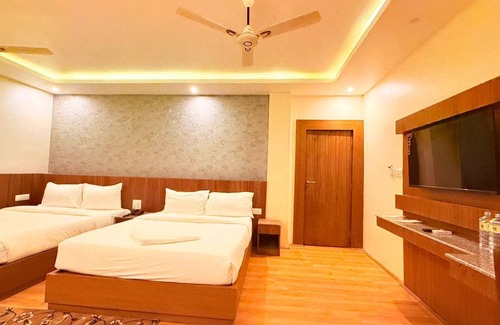 Lumbini Hotel | Hotel Little Buddha