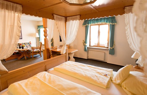 Roding Hotel | Hotel Lobmeyer