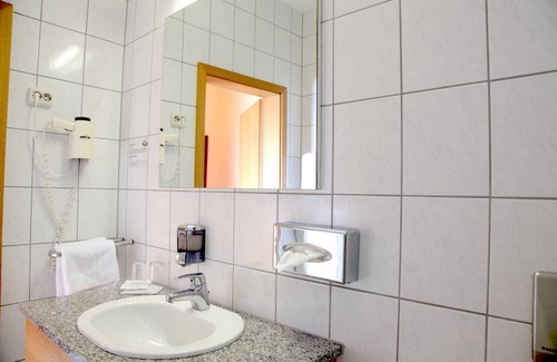 Huckingen Hotel | Hotel Lonac