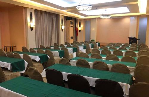 Downtown Tacloban Hotel | Hotel Lorenza