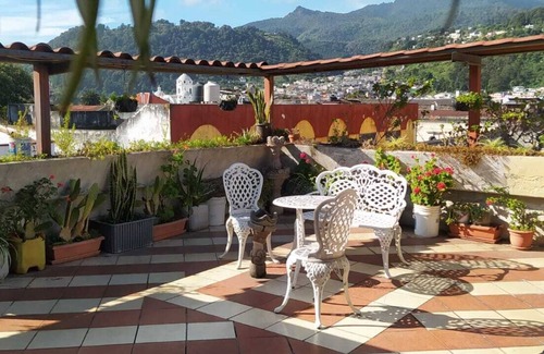 Quetzaltenango Apartment | HOTEL LOS OLIVOS