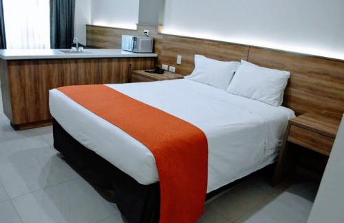 Nuevo Laredo Hotel | HOTEL LOS ROBLES
