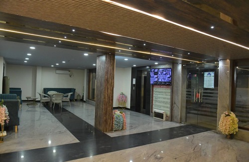 Howrah Hotel | HOTEL M PLAZA DHULAGAR HOWRAH