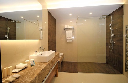 Trencin Hotel | Hotel Magnus