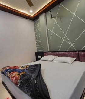 Shri Madhopur Hotel | Hotel Mahika