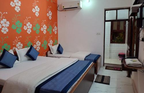 Paharganj House | Hotel Majors Den