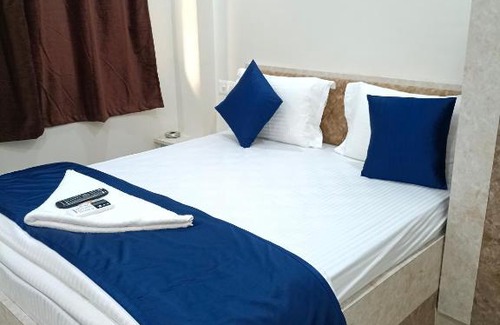 Belapur Hotel | Hotel Make My Day