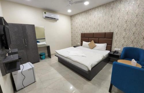 Kanpur Hotel | Hotel Mandakini Royale Near PVR Deep Cinema Hall Kanpur