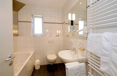 Mariaweiler-Hoven Hotel | Hotel Mariaweiler Hof