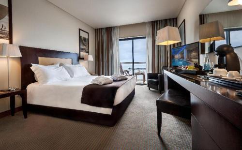 Ponta Delgada Hotel | Hotel Marina Atlântico