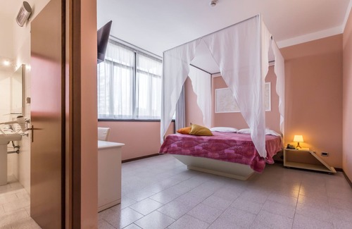 Sala Baganza Hotel | Hotel Maris