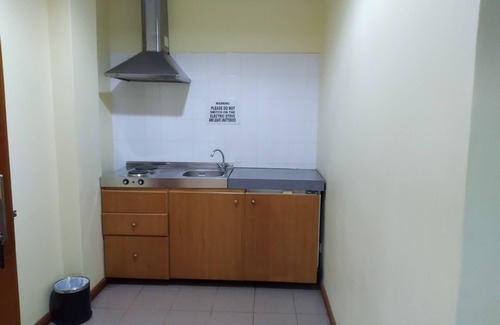 Nungua Hotel | Hotel Marjorie 'Y'