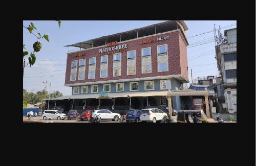 Dombivli East Hotel | Hotel Mathoshree (Ratna Residency) by WB Inn