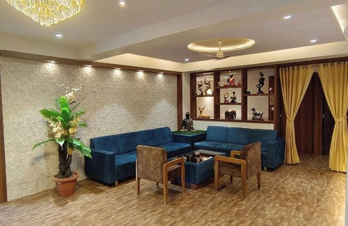 Ahmedabad Hotel | Hotel Matrix Inn