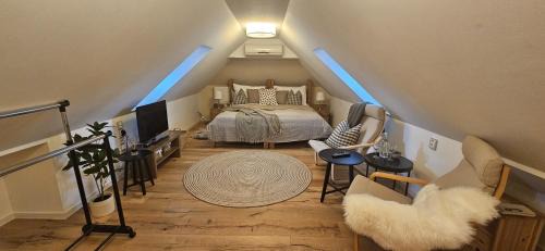 Senov u Noveho Jicina Hotel | Hotel McLimon
