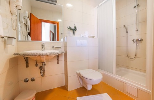 Opuzen Hotel | Hotel Merlot