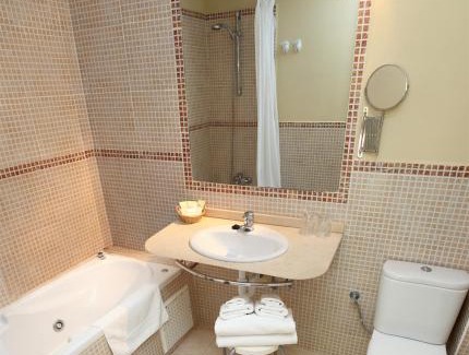 Mendexa Hotel | Hotel Metrokua