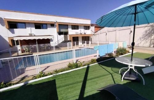 Angol Hotel | HOTEL MILLARAY INN express
