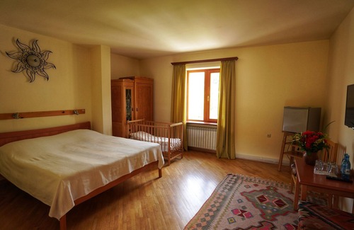 Goris Hotel | Hotel Mirhav