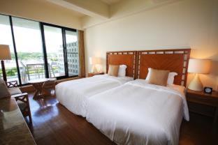 Maeganeku Hotel | HOTEL MOON BEACH MUSEUM RESORT