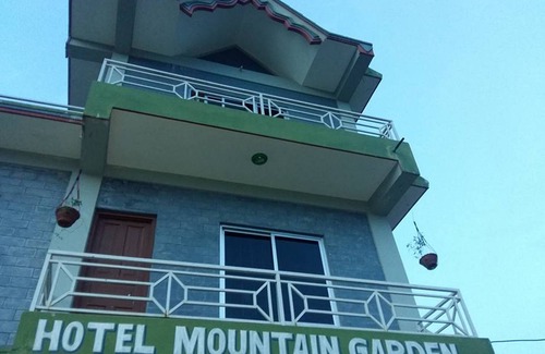 Pokhara Hotel | Hotel Mountain Garden