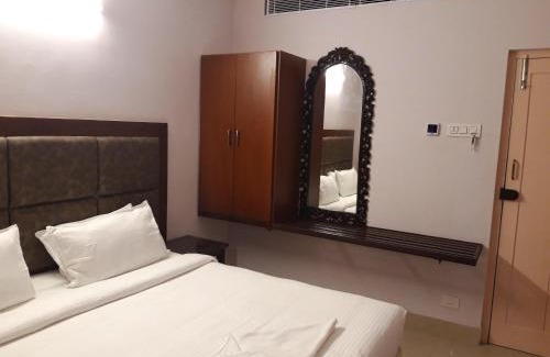 Ongole Hotel | Hotel Mourya Inn