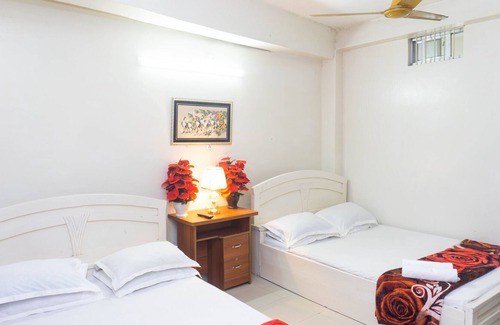 Dhaka Hotel | Hotel Muna International Residential - Family Room - Non AC